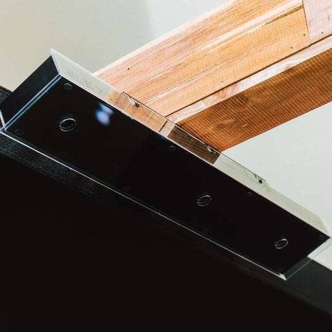 eye xo2 cover mounted