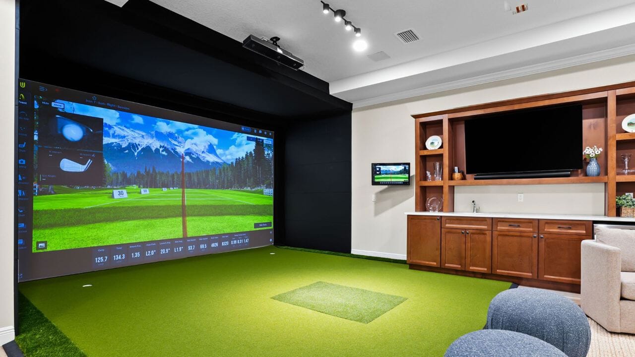 Uneekor EYE XO2 custom golf simulator build