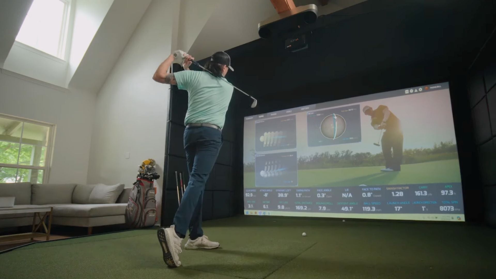 protee vx with golfer swinging