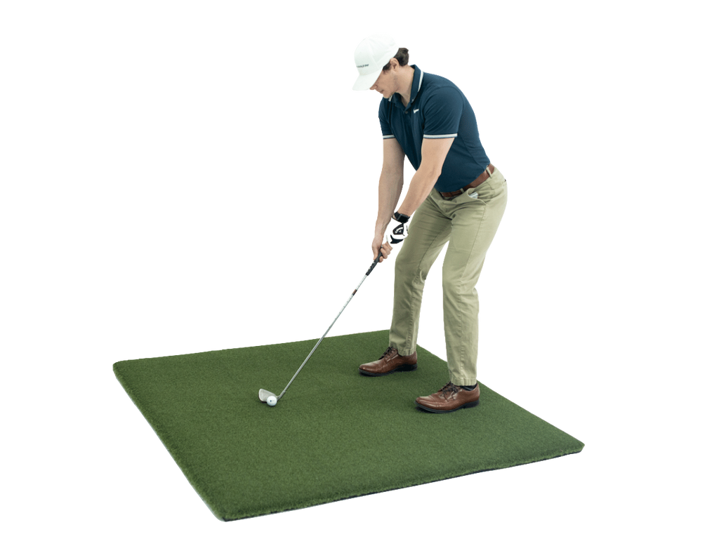 Hitting on the 5x5 fairway series golf mat