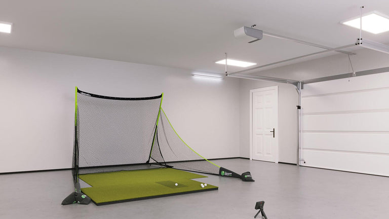 Garmin Approach R10 Training Golf Simulator Package with SIGPRO Softy 4' x 7' Golf Mat 