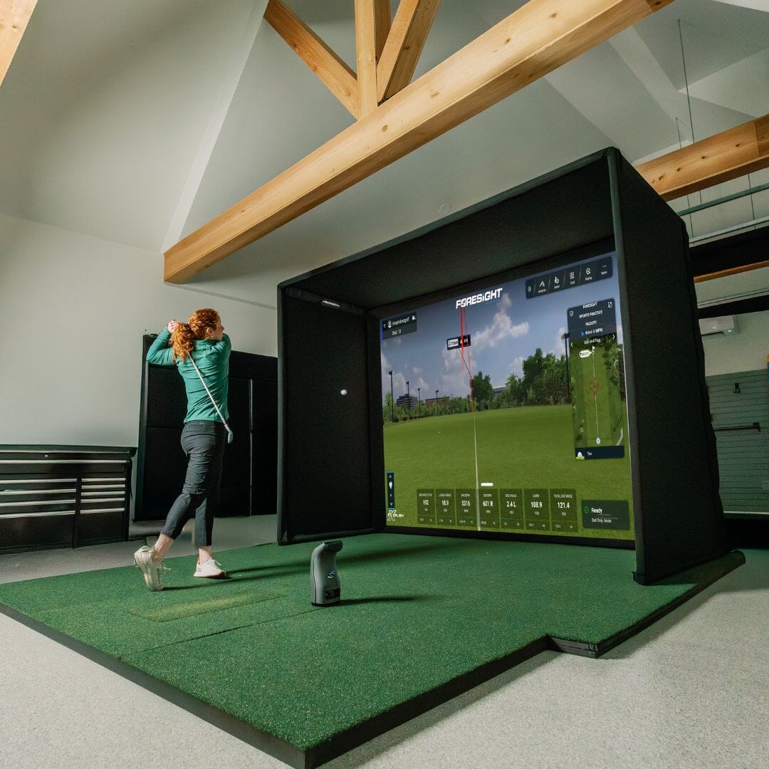 スームルーム Foresight Sports GC3S / GC3 SIG10 Golf Simulator Package
