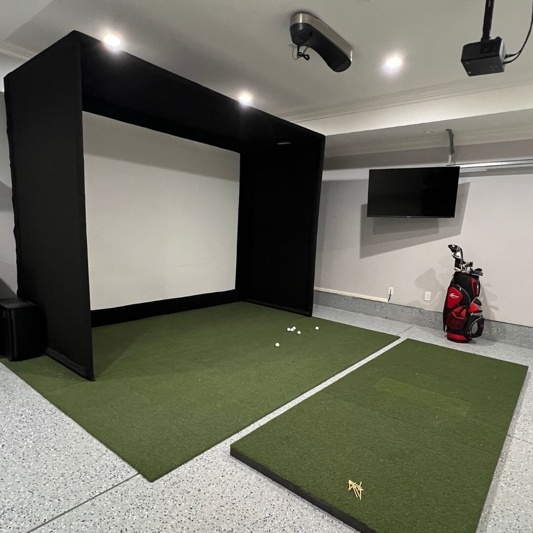 ProTee VX SIG12 Golf Simulator Enclosure and SIGPRO Softy 4' x 10'
