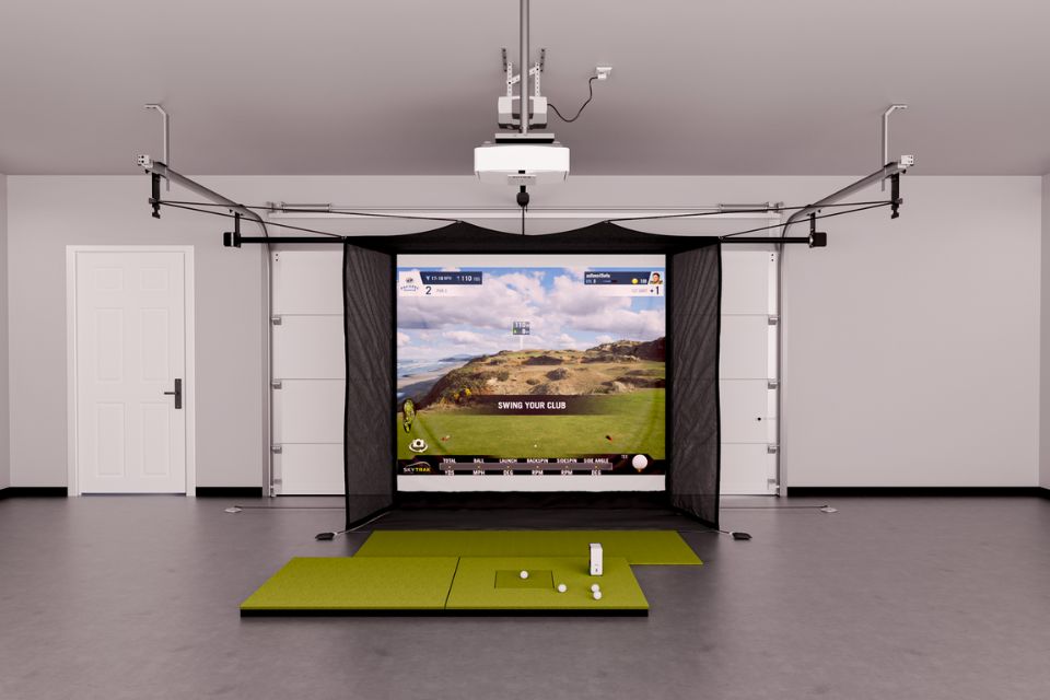 Best under $10,000 : SkyTrak+ Garage Golf Package