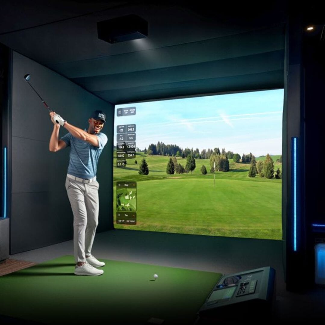 Golf Simulator Projector in golf sim