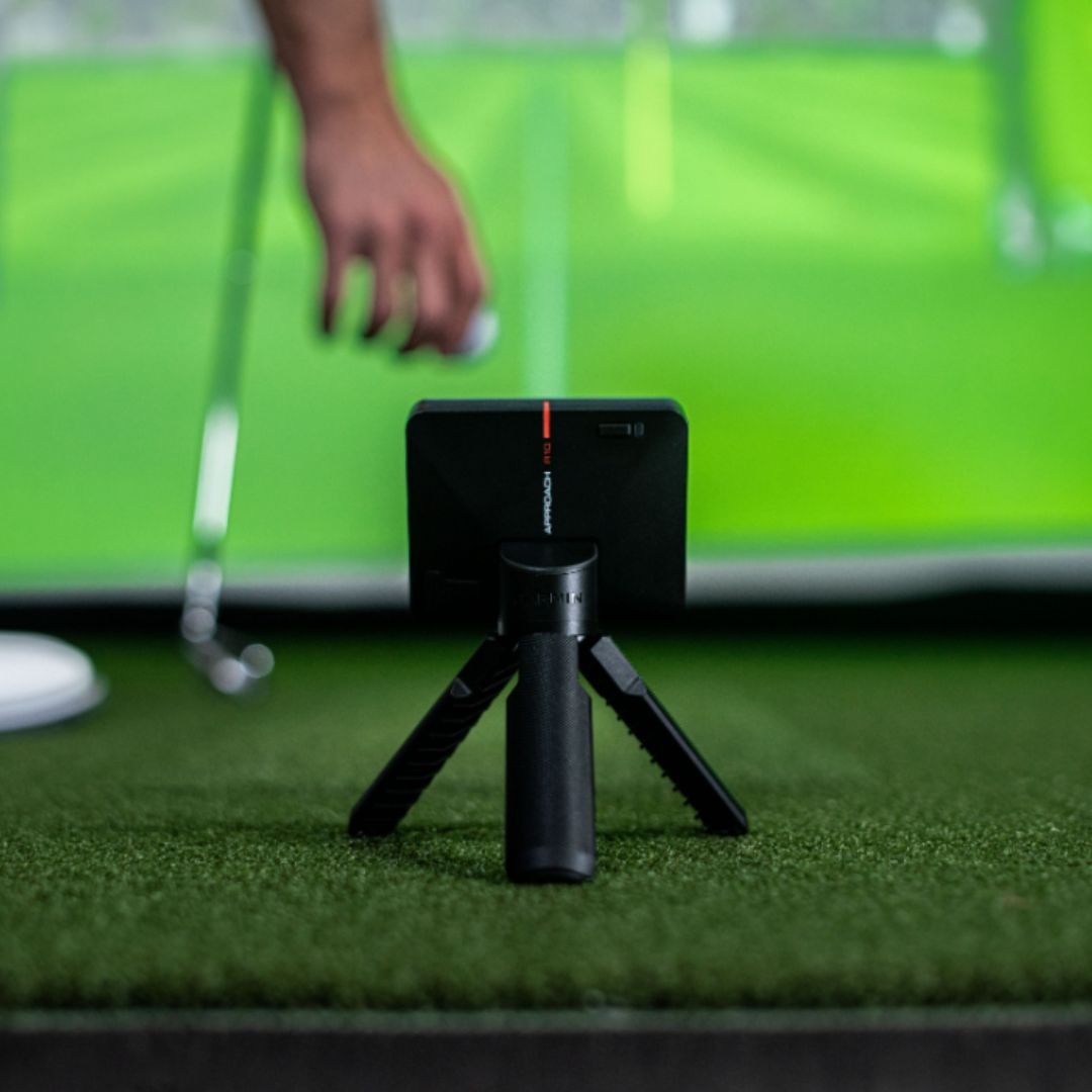 Garmin Approach R10 SIG8 Golf Simulator Package Golf Simulator Garmin