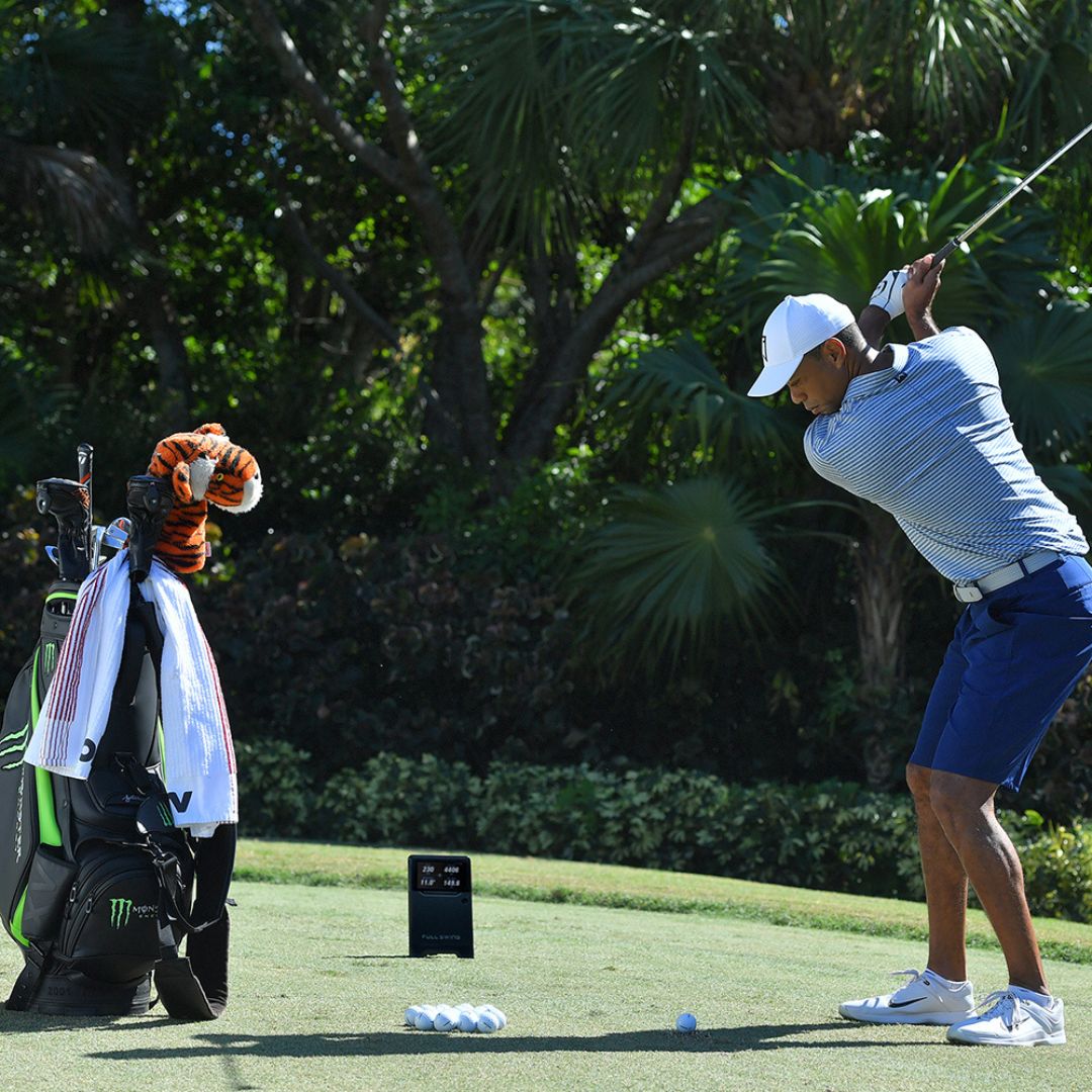 Full Swing KIT SIG10 Golf Simulator Package Golf Simulator Full Swing 