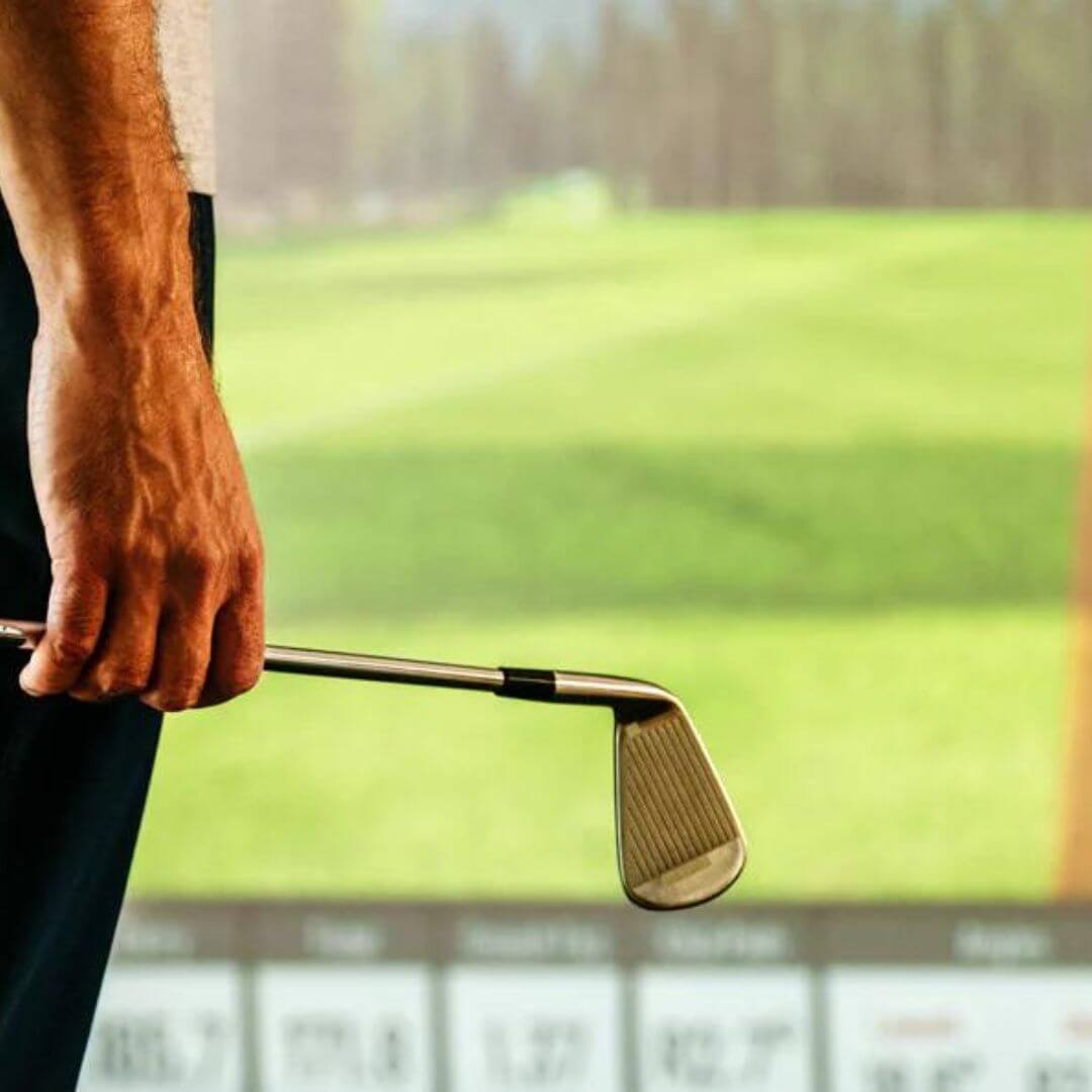Uneekor EYE XO SIG8 Golf Simulator Package Golf Simulator Uneekor