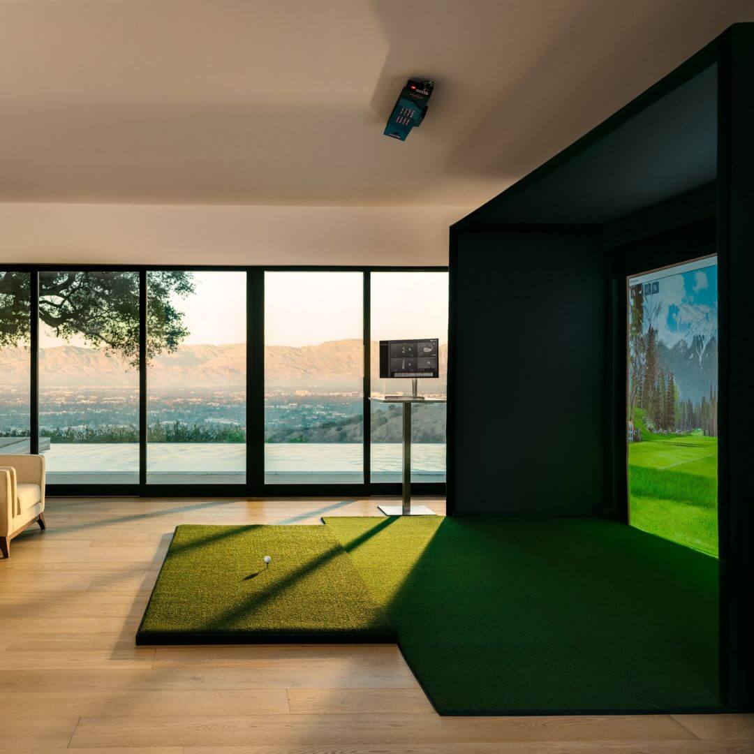 Uneekor EYE XO SIG12 Golf Simulator Package Golf Simulator Uneekor